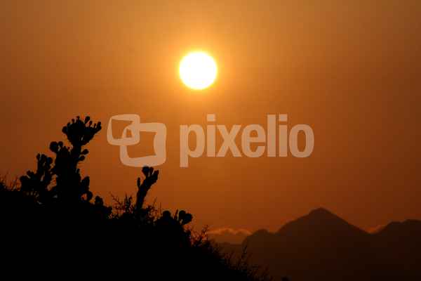 Sonnenaufgang auf Korsika