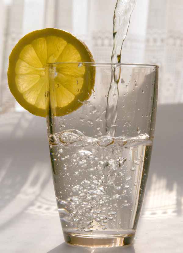 Glas Wasser II