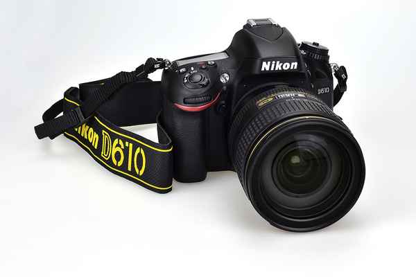 Nikon D610