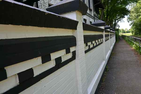 Wand vom Bahnhof