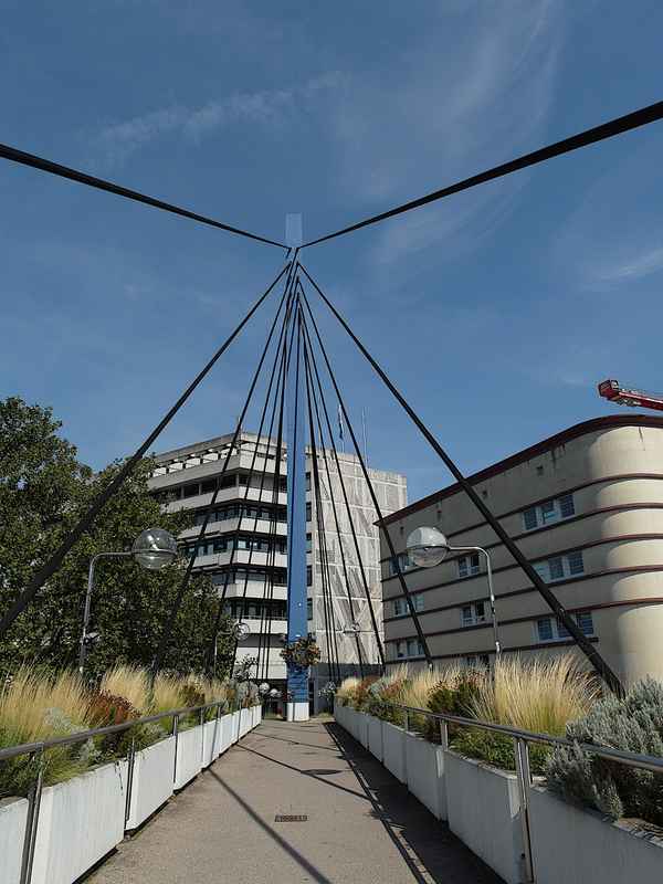Guernica Brücke in Pforheim City