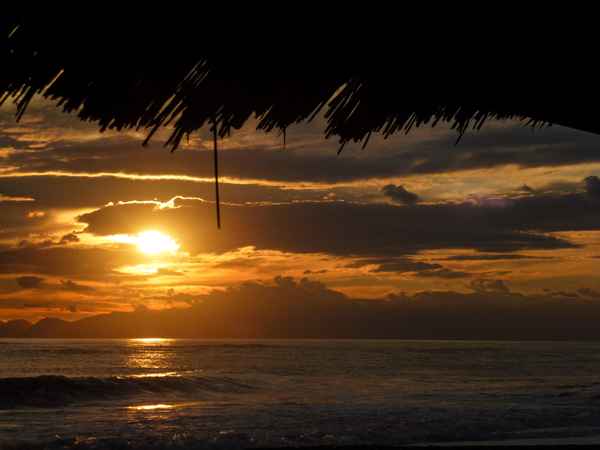 Wenn die Sonne aus den Wolken fällt