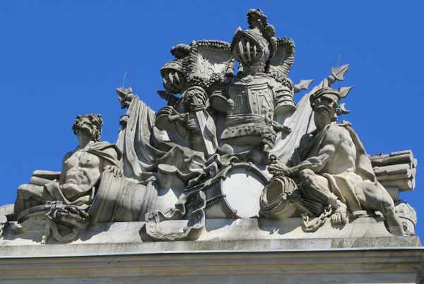 Berlin, Skulpturengruppe (ehem. Zeughaus)