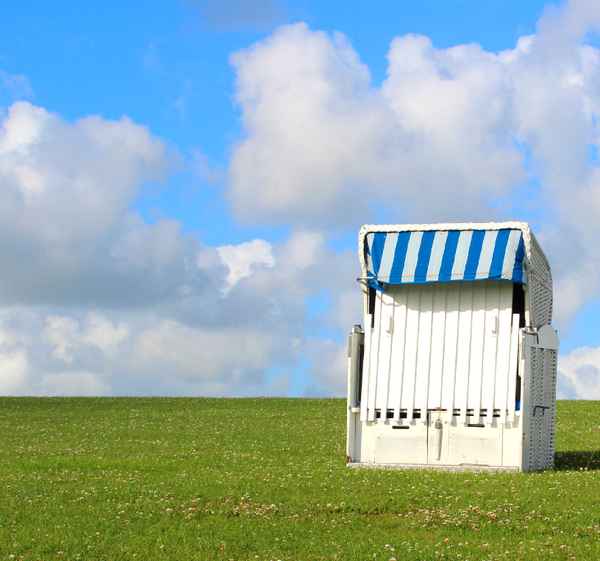 "TSCHÜSS, BIS ZUM NÄCHSTEN JAHR !"