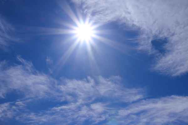 Die Sonne frißt die Wolken auf...