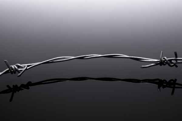 Stachelig