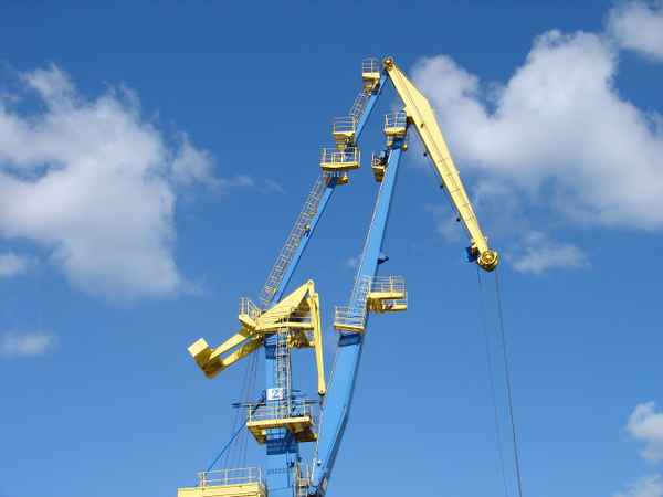 Verladekrahn im Hafen