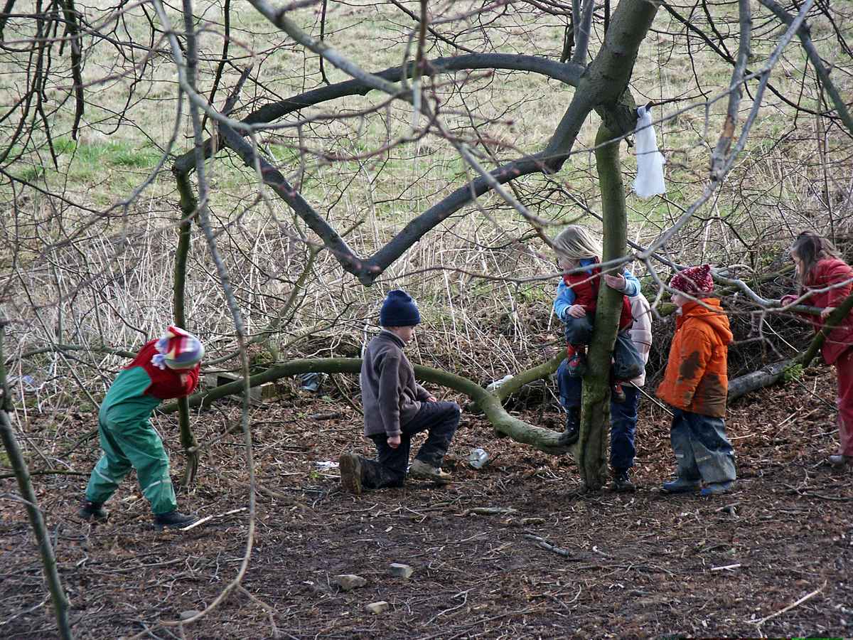 Spielende Kinder