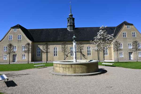 Blick auf die Kirche in Christiansfeld