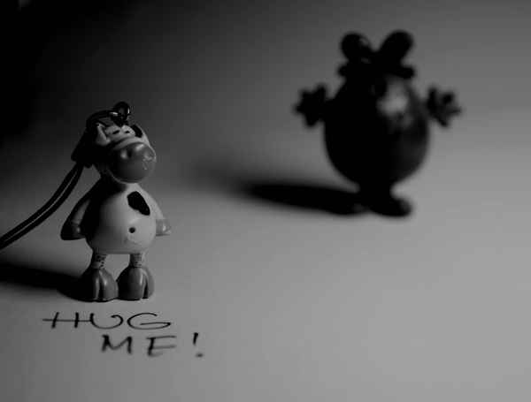 hug me