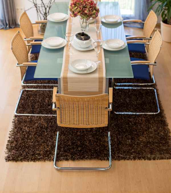 Moderner Essplatz von oben