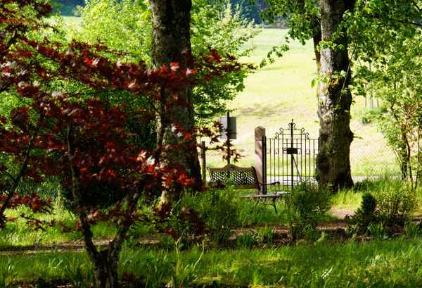 Eingang zum Gebetsgarten in Heiligenbronn (Waldachtal)