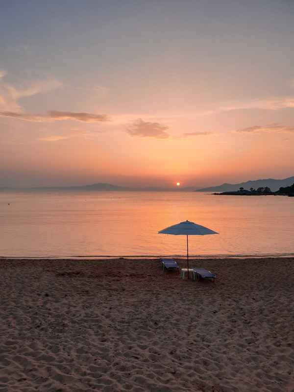 Sonnenuntergang mit Platz für zwei
