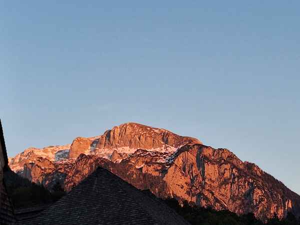 Alpengl&uuml;hen