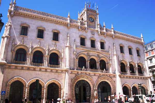 Portal des Bahnhofs Rossio
