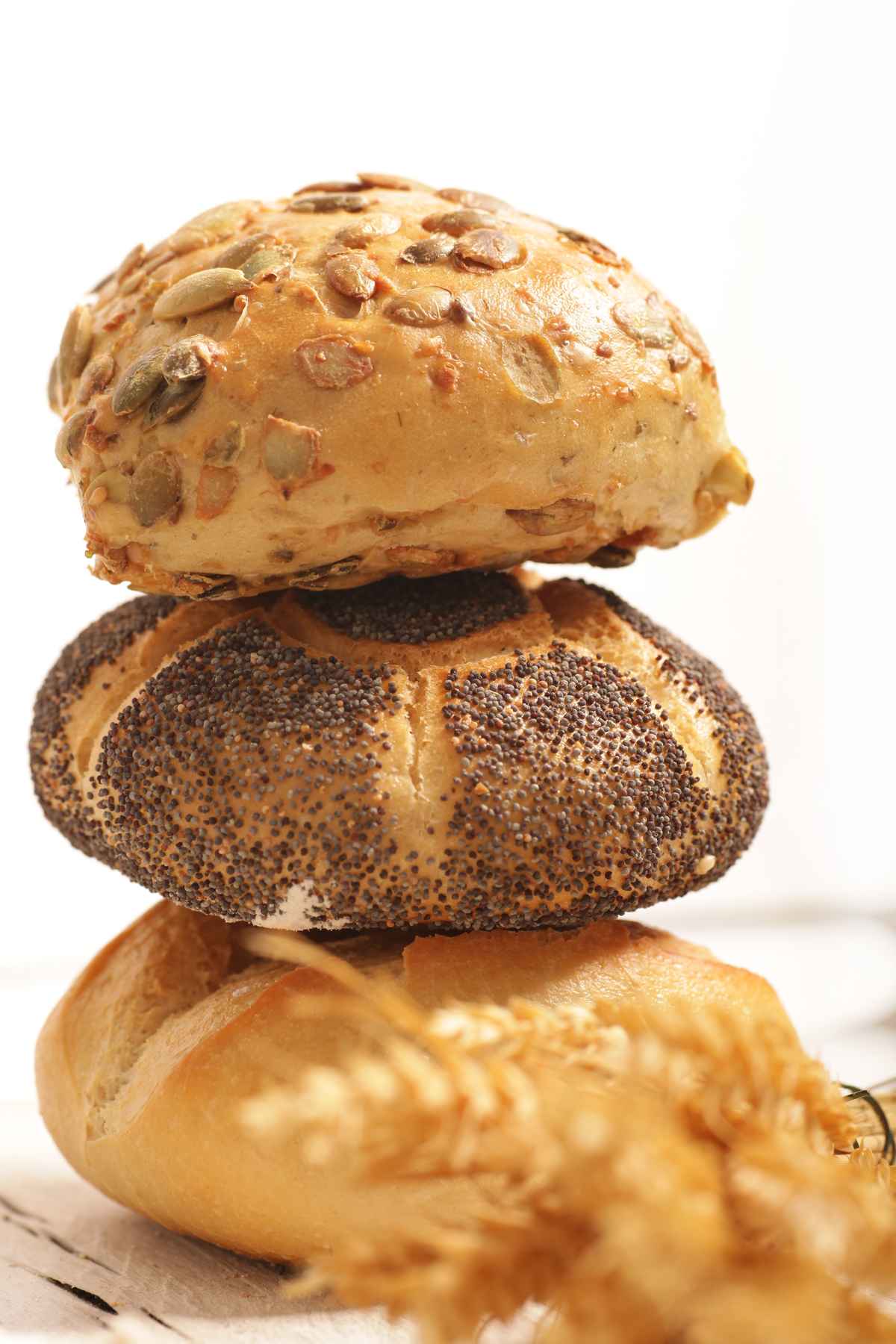 Leckere  Brötchen oder Semmeln zum Frühstück