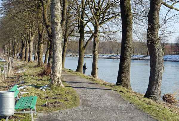 Winter am Kanal , . . . .