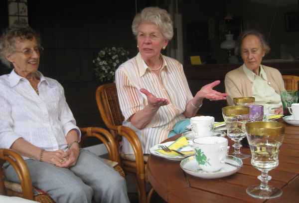 Geburtstags-Kaffee-Kränzchen