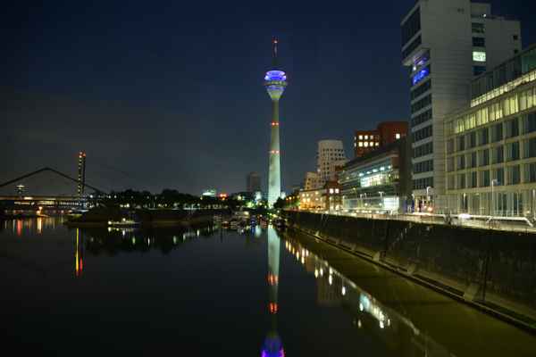 Medienhafen - Düsseldorf bei Nacht