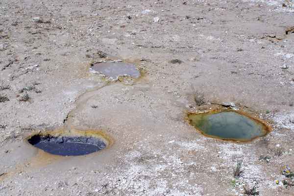 3 Hotspots - Yellowstone National Park (WY)