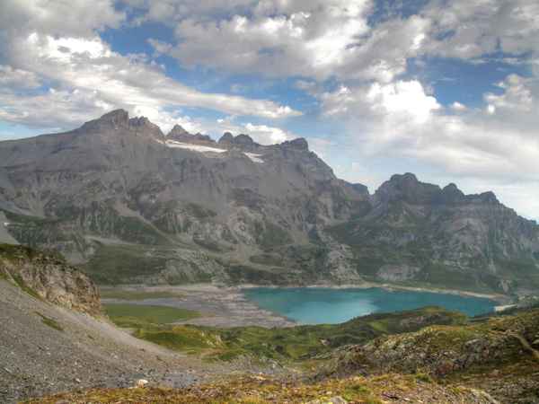 Wolken-Begleitung während dem Aufstieg