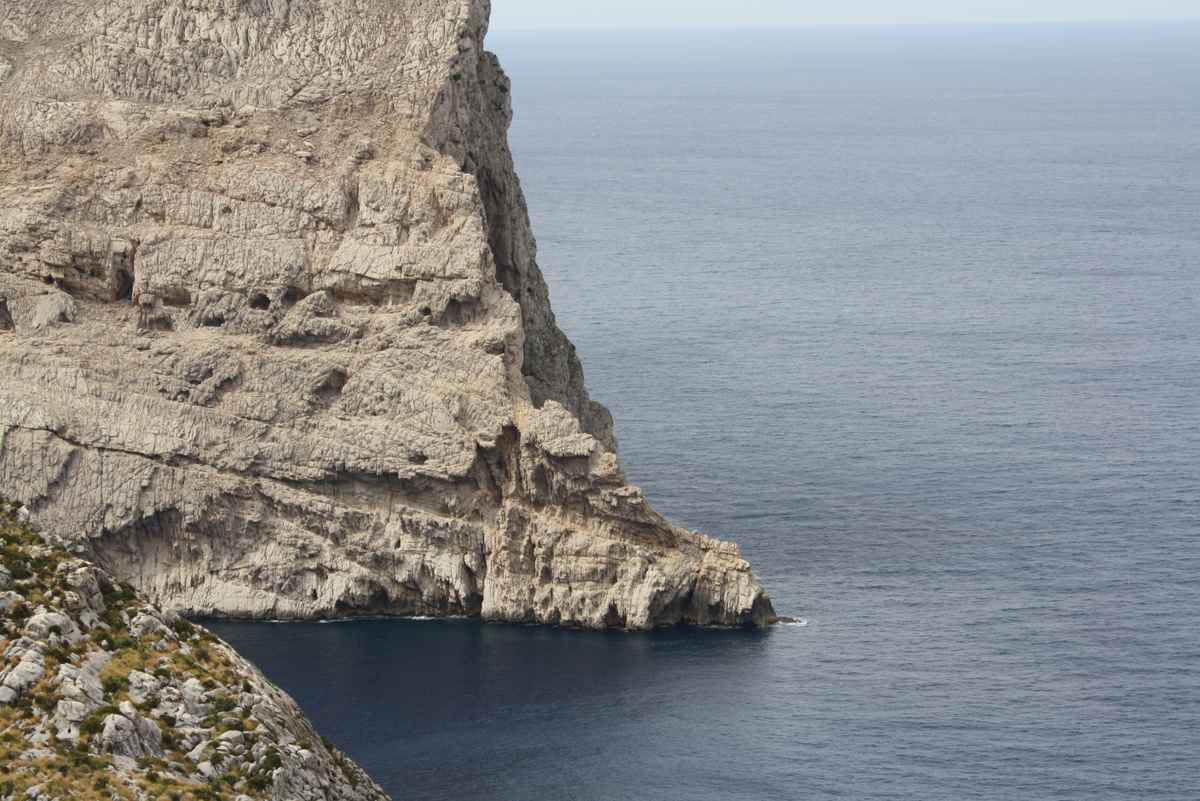 Berg im Meer