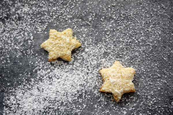 2 Weihnachtssternchen