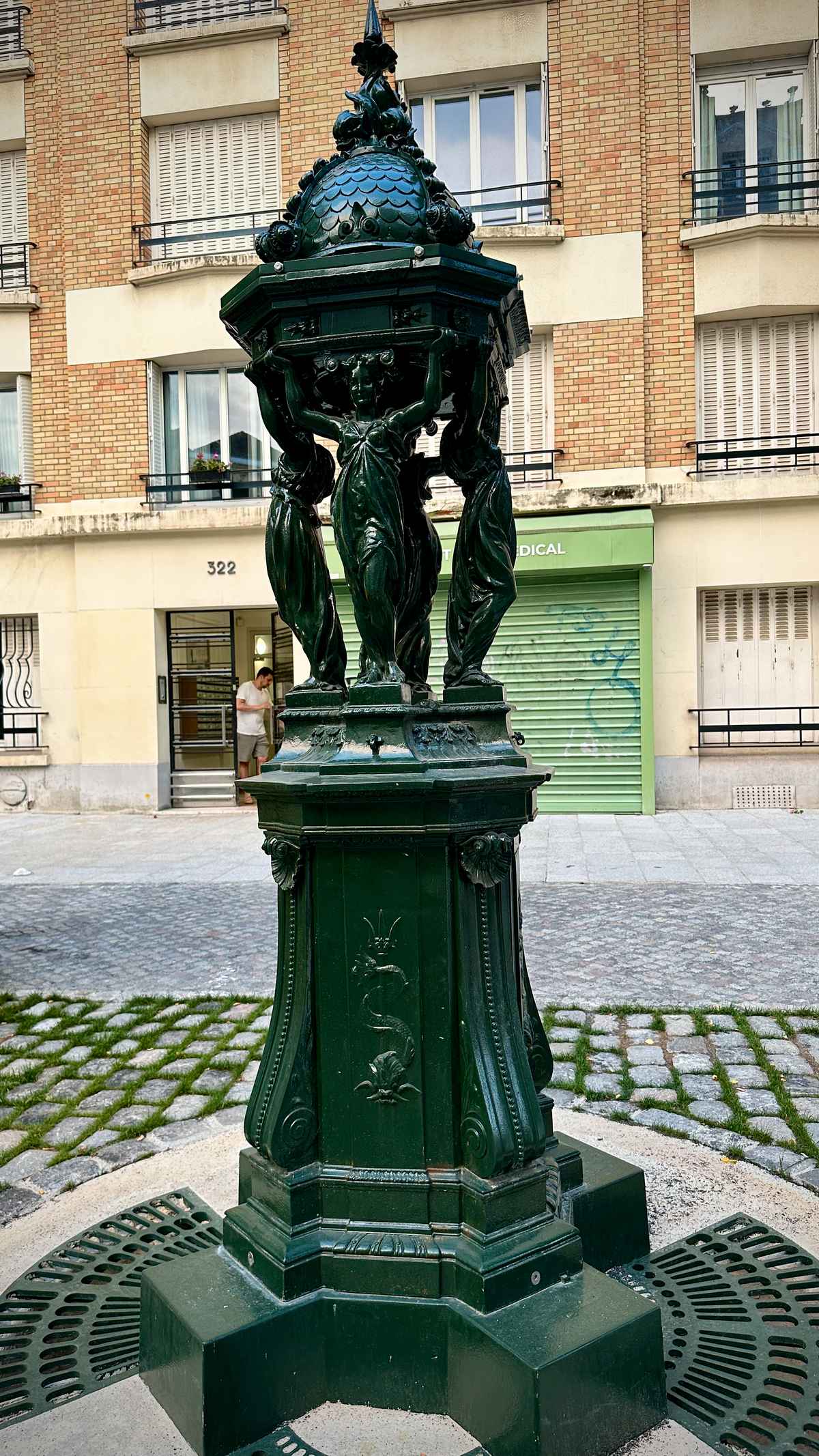 Trinkwasser - Eau potable