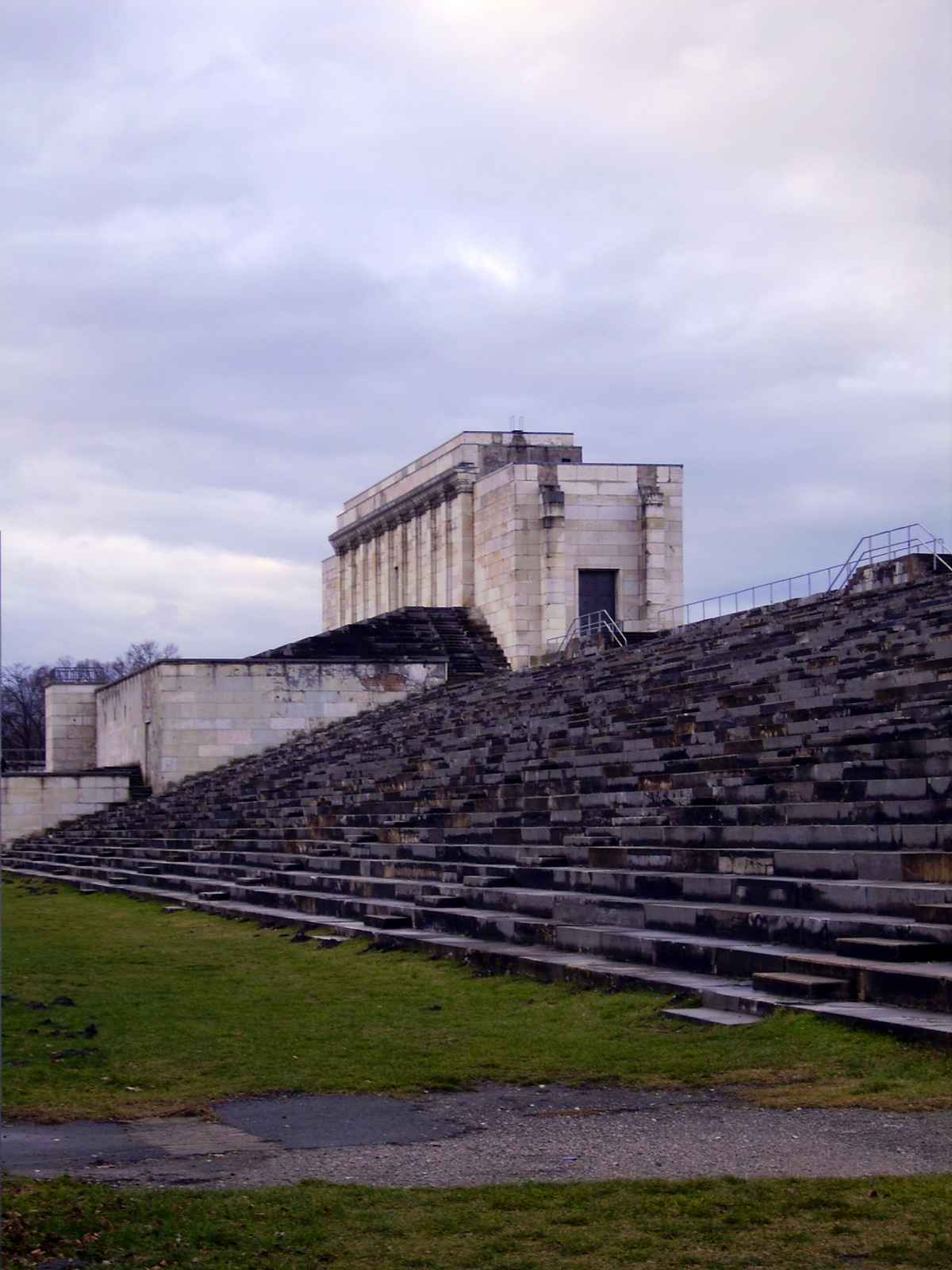 Tribüne Zeppelinfeld Nürnberg