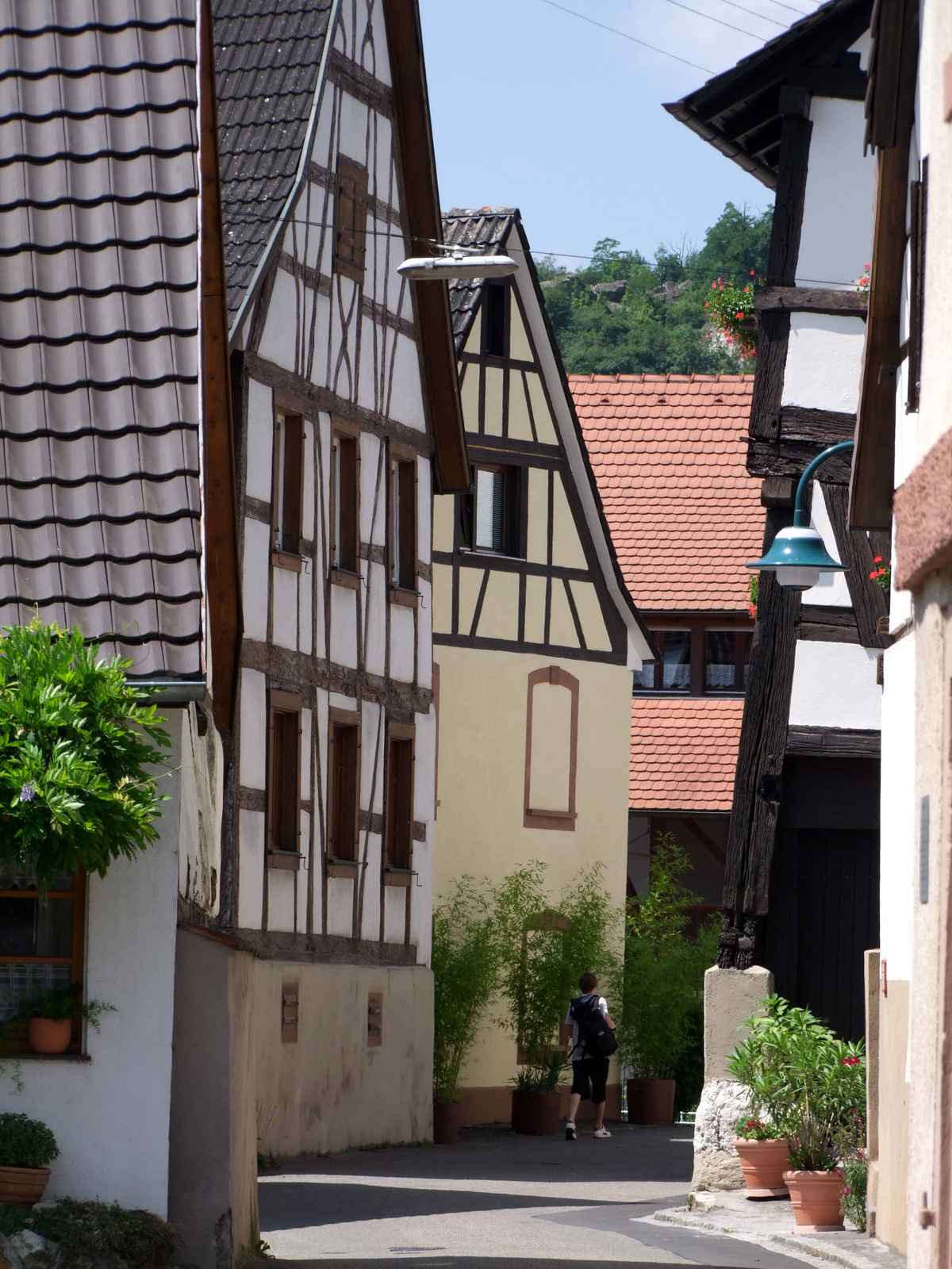 Istein, Hauptstrasse