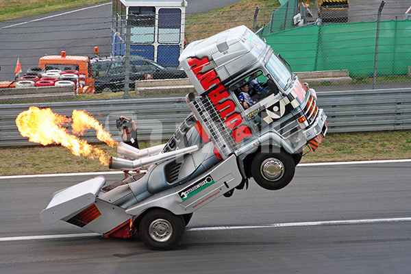 Steh auf Truck