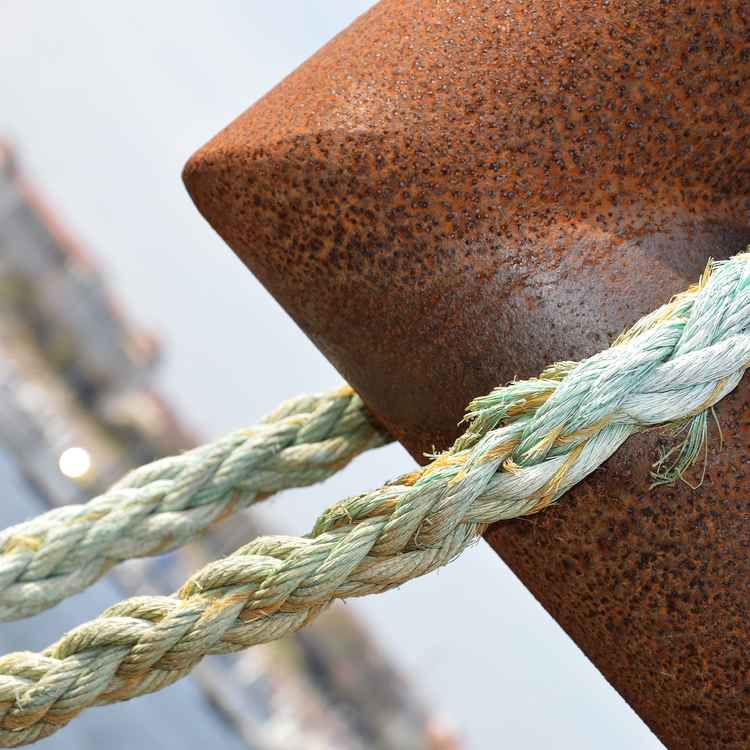 Schiffstau am Kühlungsborner Hafen