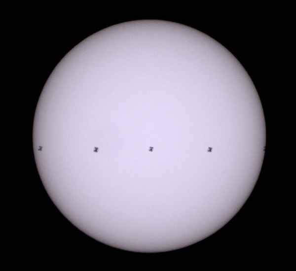 Es ISS sonnig
