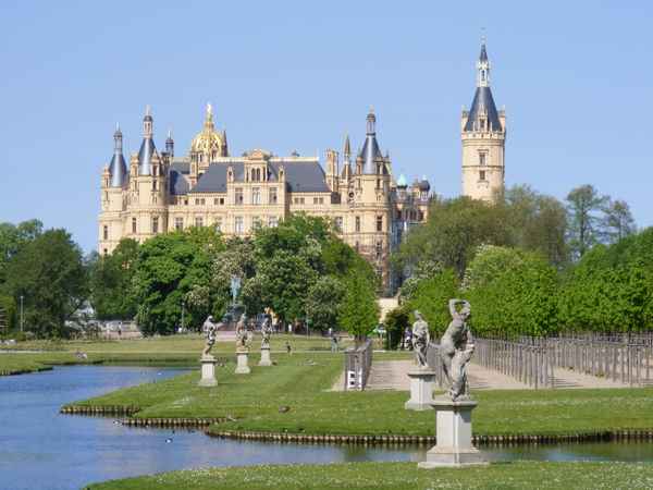 Schloss Schwerin 01