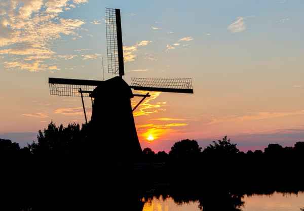 Windm&uuml;hle vor Sundown