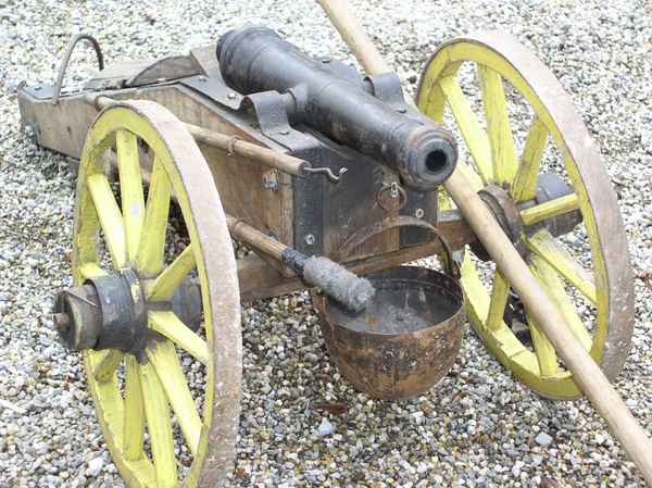 Kanone 1