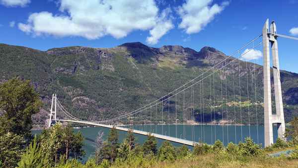 Hardangerbrücke