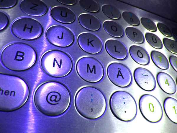 Metall-Tastatur 2