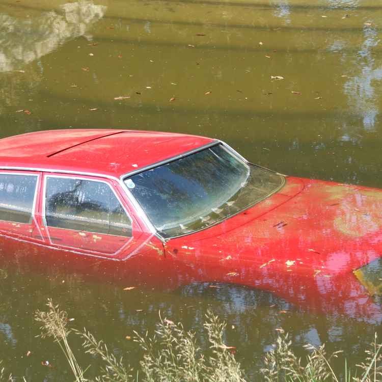 versenktes Auto