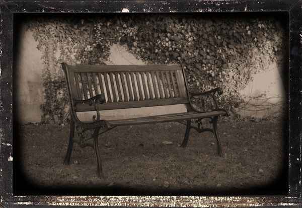 Bank in unserem Garten