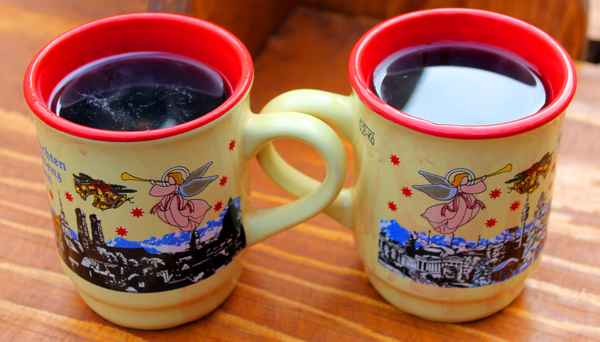 Der 1. Glühwein am 1. Advent