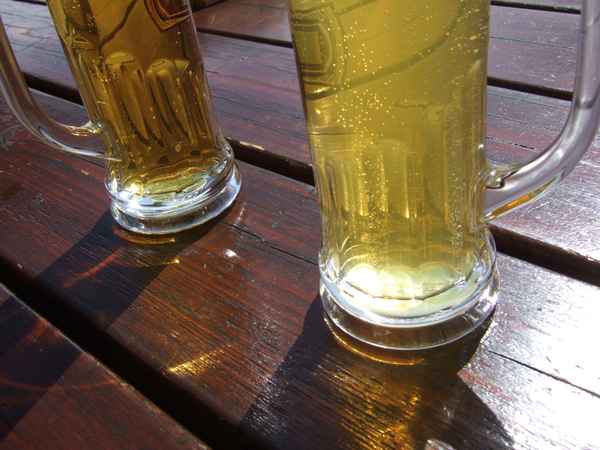 Skipause mit Bier und Radler