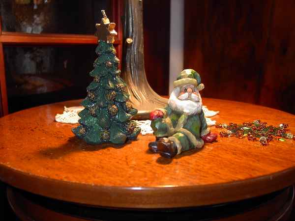 Gott sei Dank, die Arbeit ist vollbracht (armer Nikolaus)