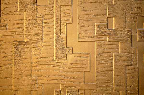 Oberflächlich strukturiert