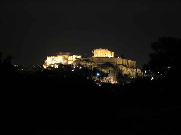 Akropolis bei Nacht