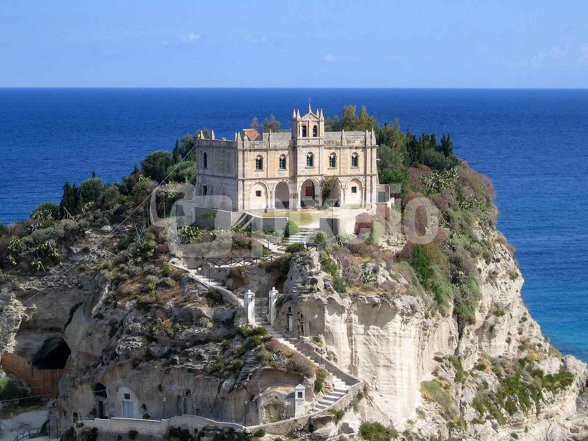 Sta. Maria dell Isola