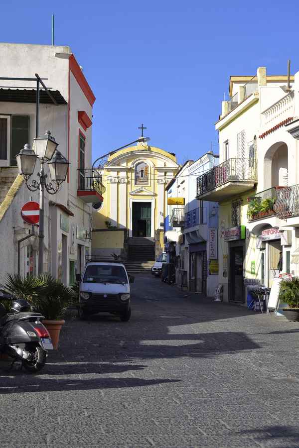 Ischia: Malerisches Dorf Panza