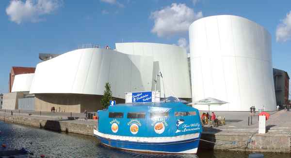Maritime Versorgung am Ozeaneum
