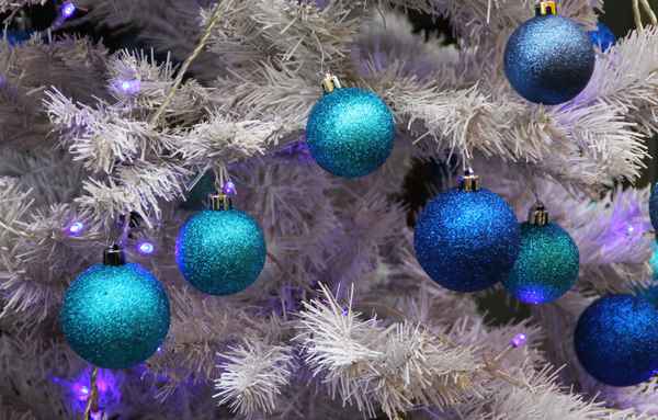 weiß-blaue Weihnacht