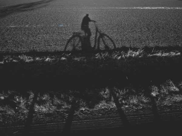 ws - einsamer radfahrer